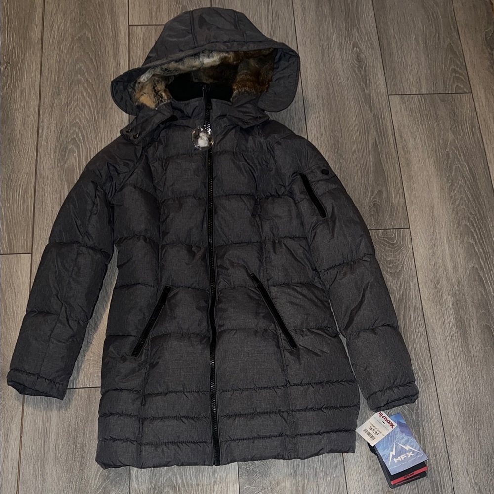 Quilted Hooded Puffer Coat in Charcoal